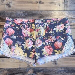 Y2K Mudd Floral Jean Shorts - Gray with Pink and Yellow Flowers and lace detail
